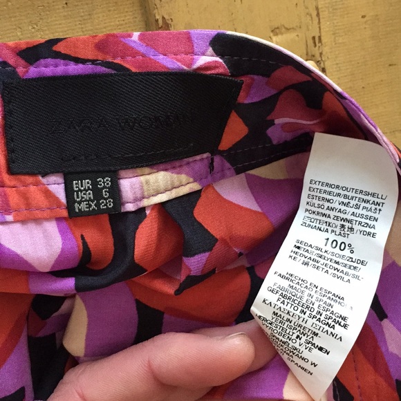 ZARA SILK SKIRT FLORAL PLEATED MIDI SKIRT A-LINE
6 - Picture 5 of 9